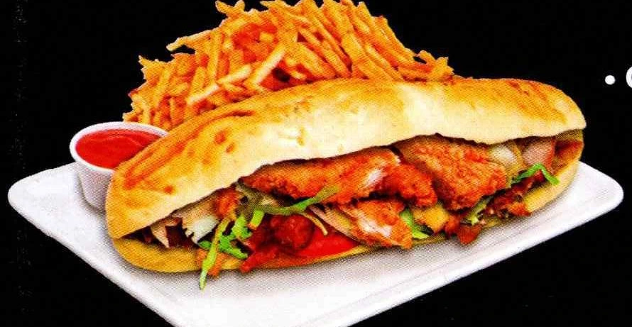 Sandwich garni et frites, visuel du livret May Kebab